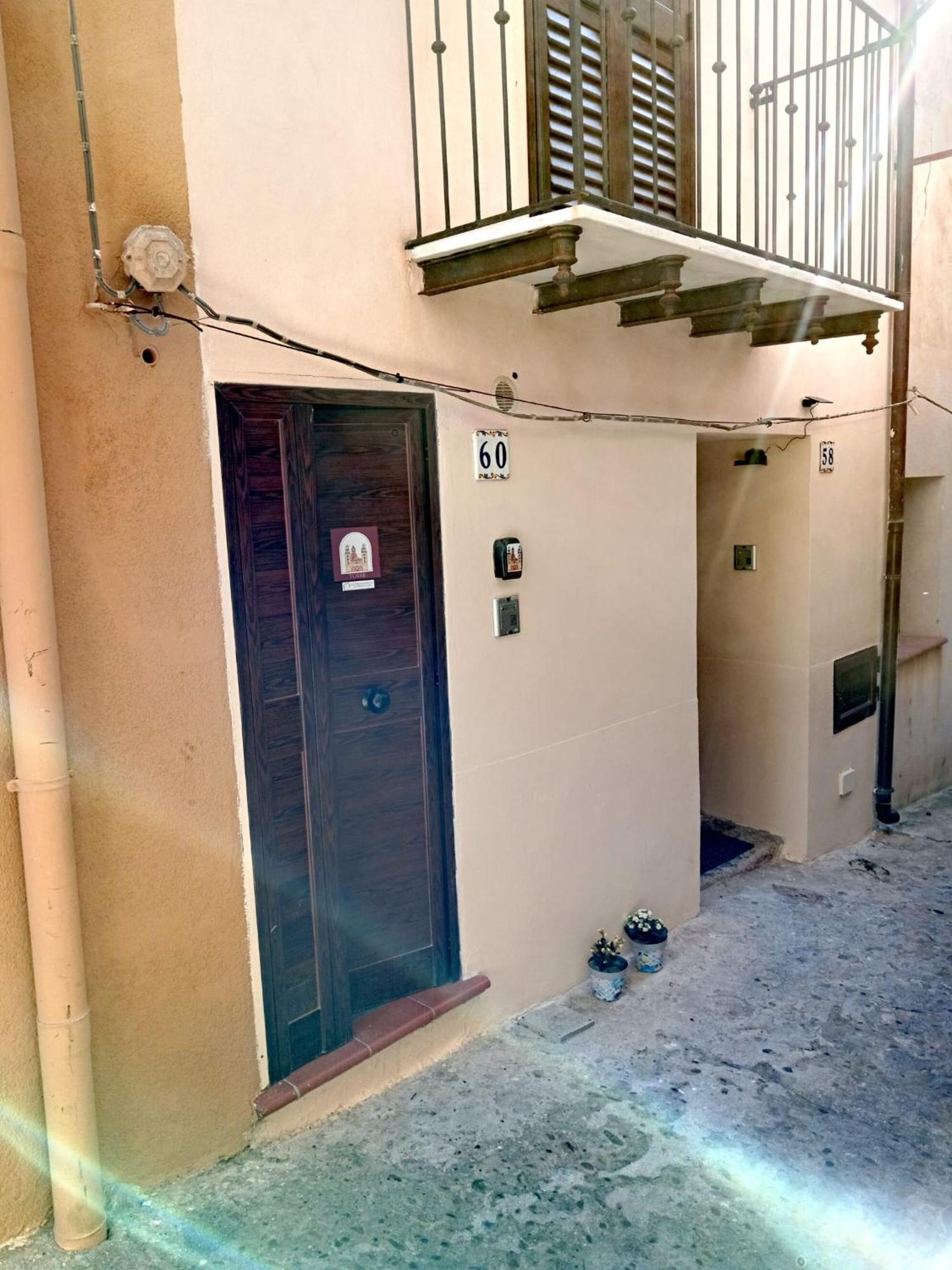 Rocca&Torre Houses 切法卢 客房 照片